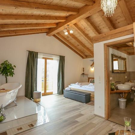 Landhaus Trinis - Gaestezimmer - Bad - Bett - Kleine Kaffee - Tee-Theke Mit Kuehlschrank - Parkplatz Villa Rottach-Egern Ngoại thất bức ảnh